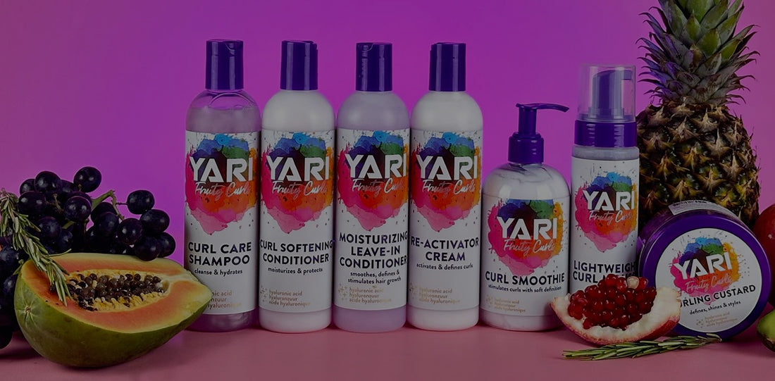 YARI Fruity Curls hårplejeserie. Shampoo, conditioner, leave-in, creme, smoothie og styling custard. Friske frugter som ananas, papaya og granatæble.